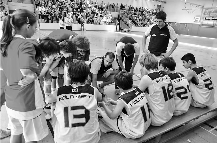 Manuel Hauff as basketball head coach with Koeln 99ers